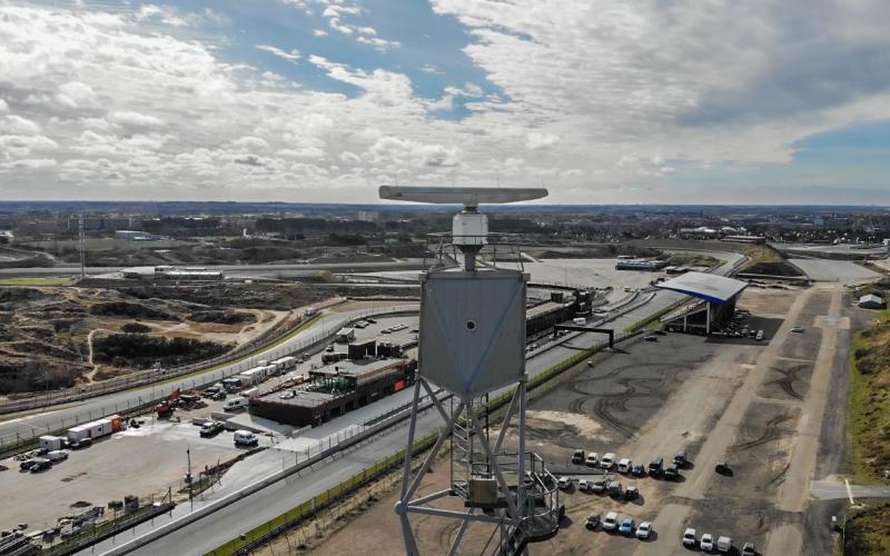 De Radarmast bij Circuit Zandvoort: Landmark met Uitzicht op de Tarzanbocht